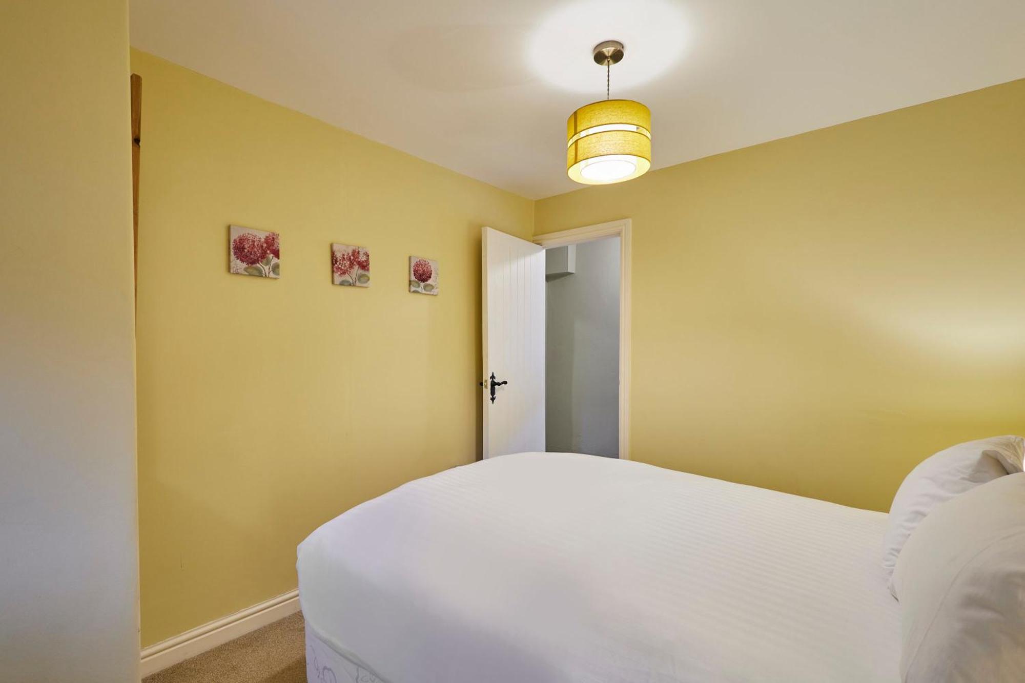 Host & Stay - Tithe Barn Cottages Easington Ruang foto